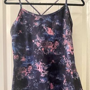 Lululemon workout tank